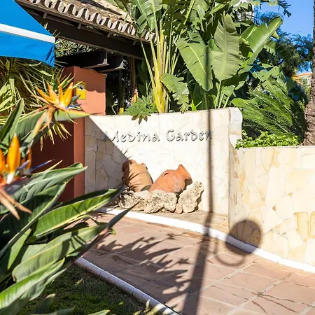 1 Bedroom Apartment, With Sea Views, In Medina Garden - Puerto Banus Apartamento