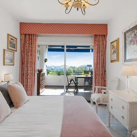 1 Bedroom Apartment, With Sea Views, In Medina Garden - Puerto Banus Apartamento *